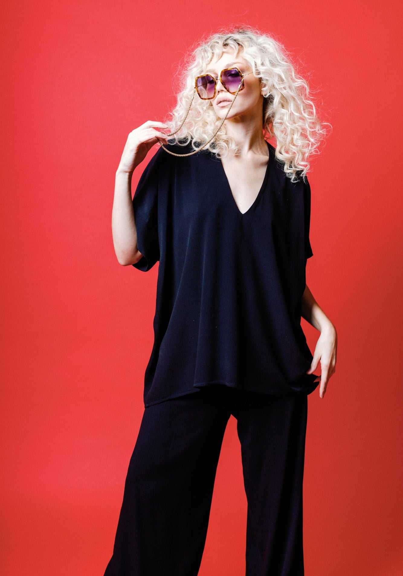 Resort Pullover in Black