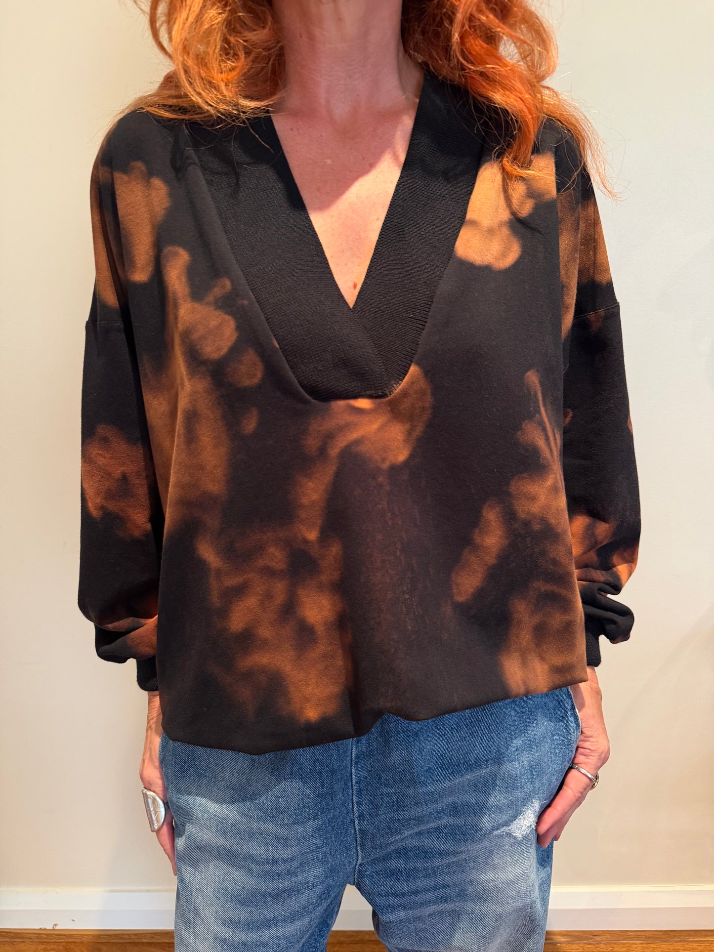 Olympia V-neck Sweat Top in Amber Cloud