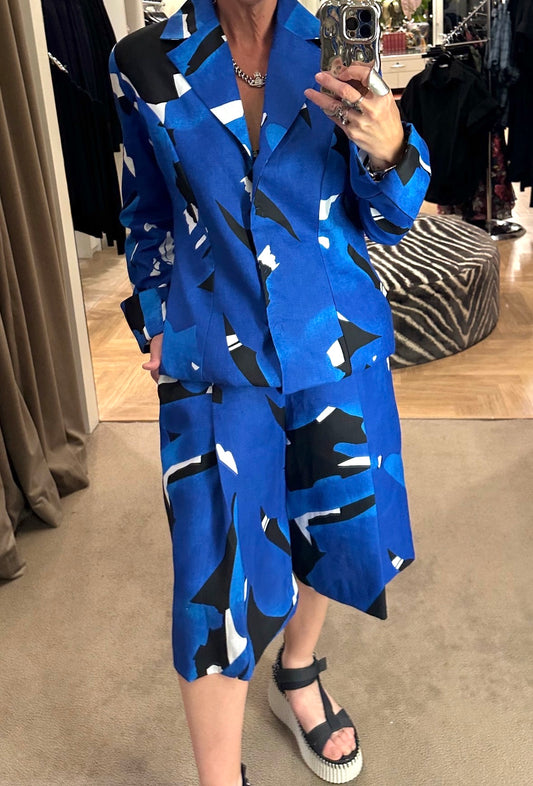 Longline Short in Azure Italian Linen