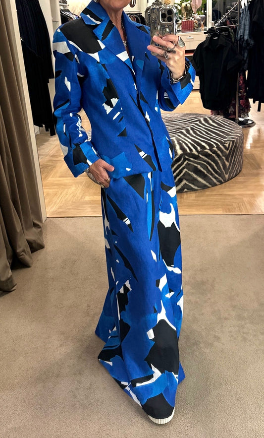 Classic Blazer in Italian Azure Linen