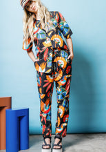 Load image into Gallery viewer, Lounge Pant in Black Toucan