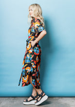 Load image into Gallery viewer, Resort Shirtdress in Black Toucan