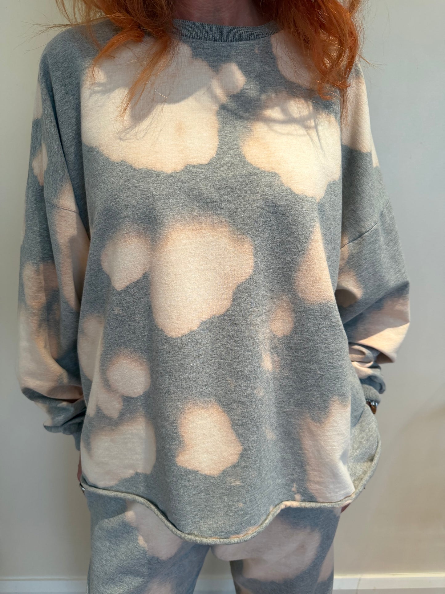 Sweat Top in Peach Cloud