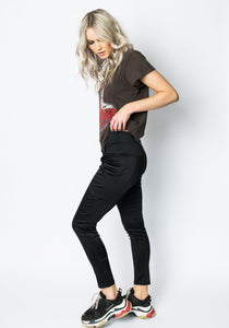 Luxe Halster Cropped Black