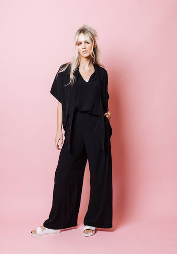 The Wide Leg Pant in Black